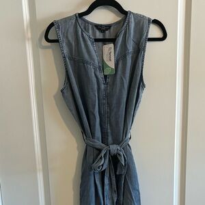 NEW Velvet Heart Denim Belted Maxi Dress with Pockets